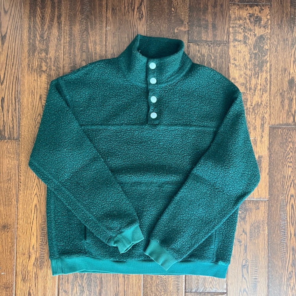 Outdoor Voices Mega Fleece